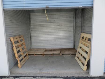 10 by 10 by 9 storage unit